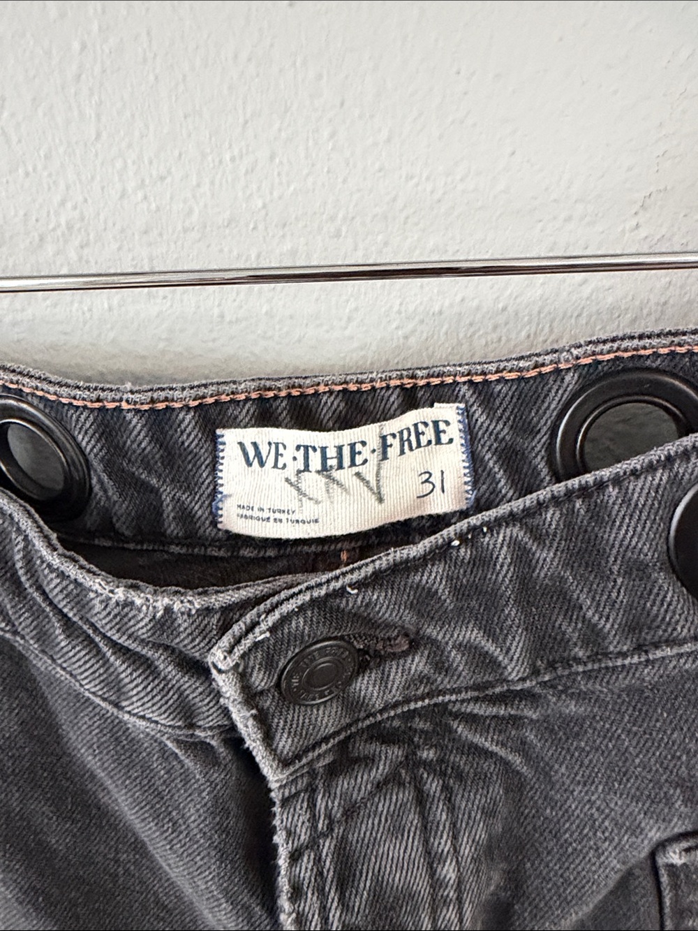 We the Free Moxie Pull on Patchwork Barrel Jeans Nighthawk Wash size 31 - Picture 6 of 6